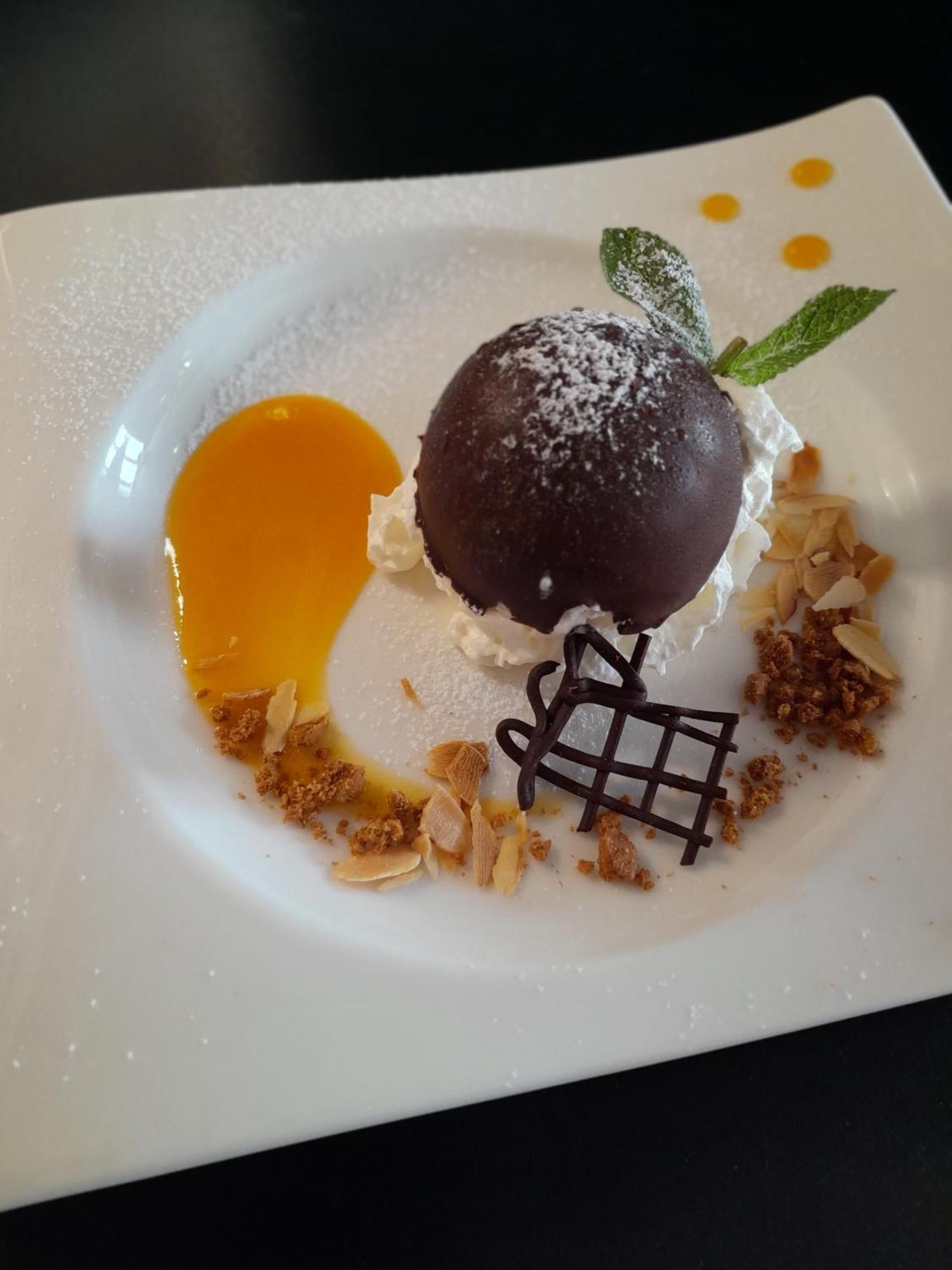 La Pomme D'Or Otel La Charité-sur-Loire Dış mekan fotoğraf